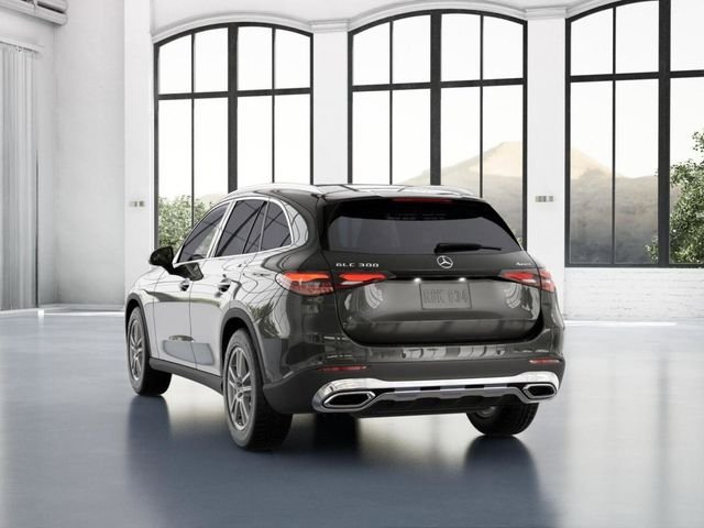 New 2026 Graphite Grey Metallic Mercedes-Benz GLC 300 image 27