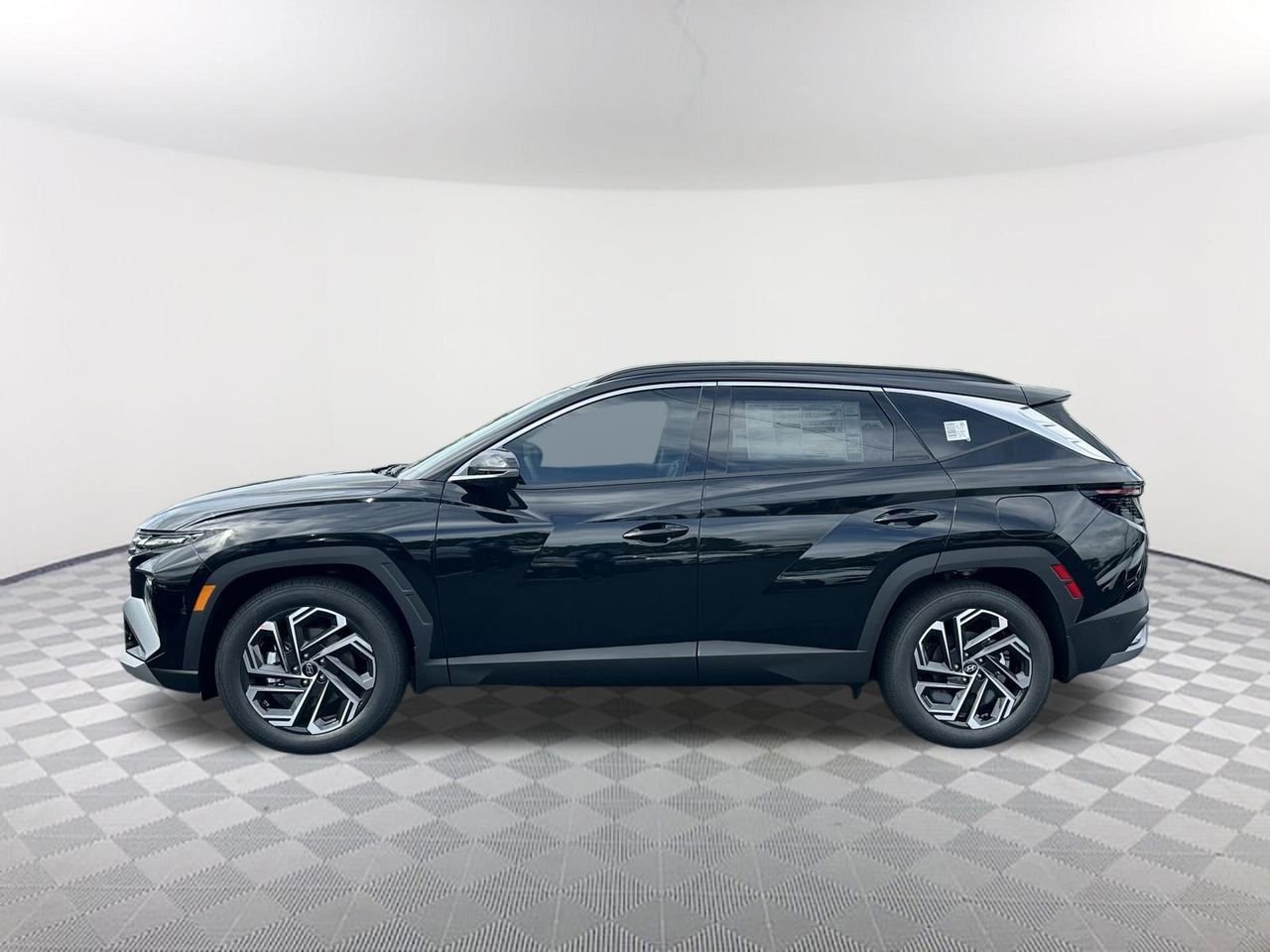 New 2026 Phantom Black Hyundai Limited image 8