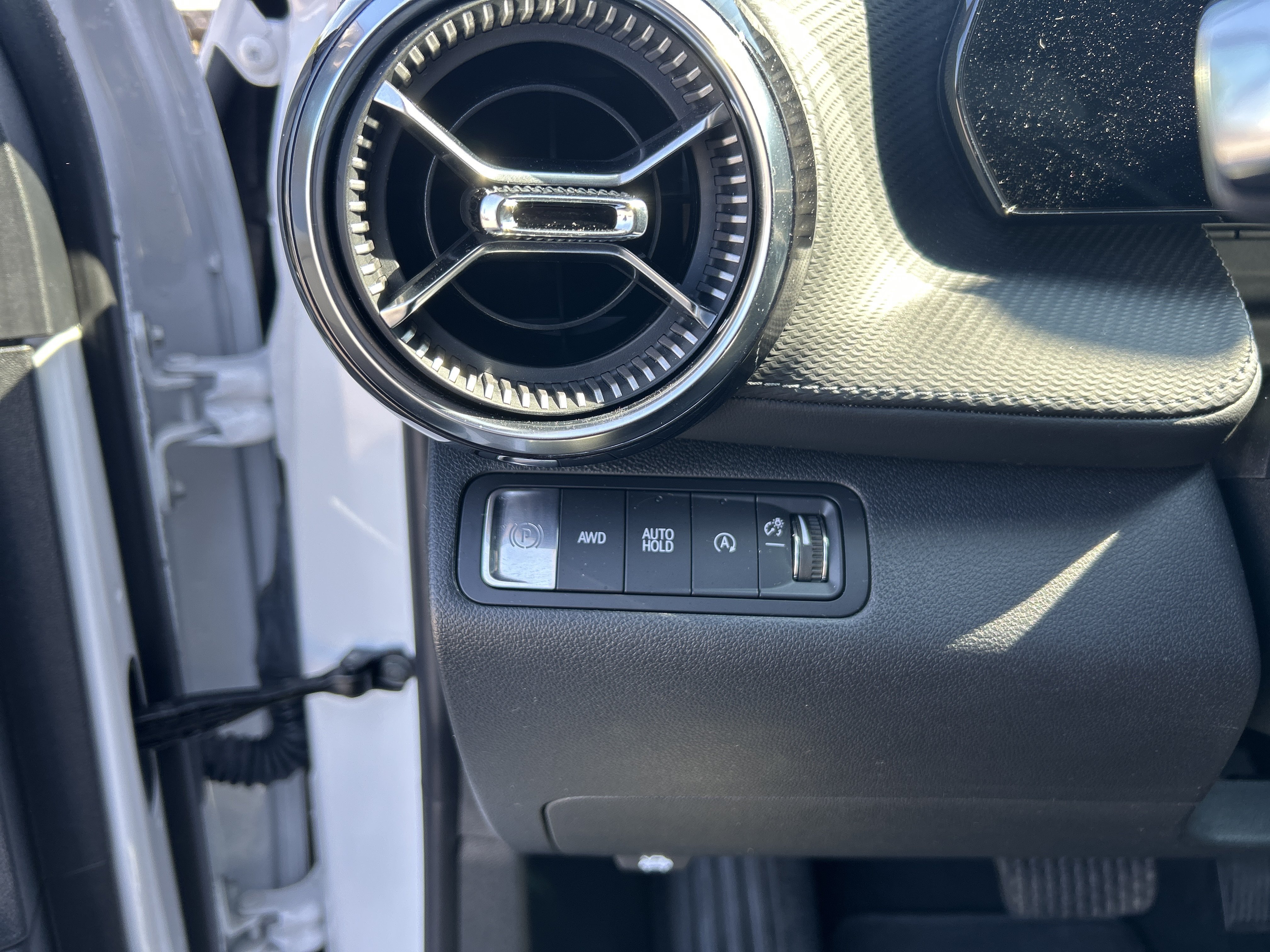 2026 Chevrolet Equinox LT - Photo 13