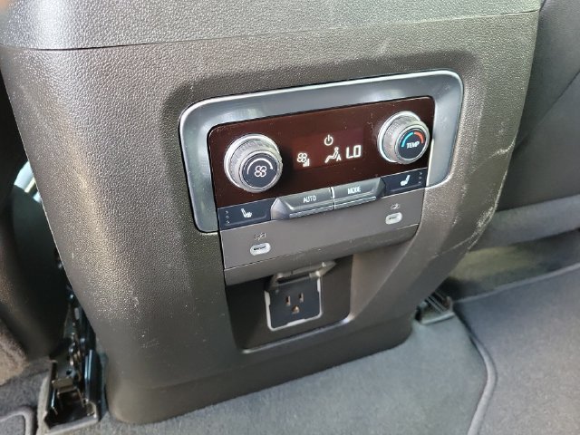 2024 Chevrolet Tahoe Premier - Photo 16