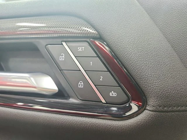 Used 2025 Red GMC AT4 image 21
