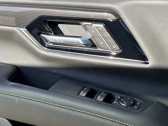 2026 GMC Yukon XL Elevation - Photo 19