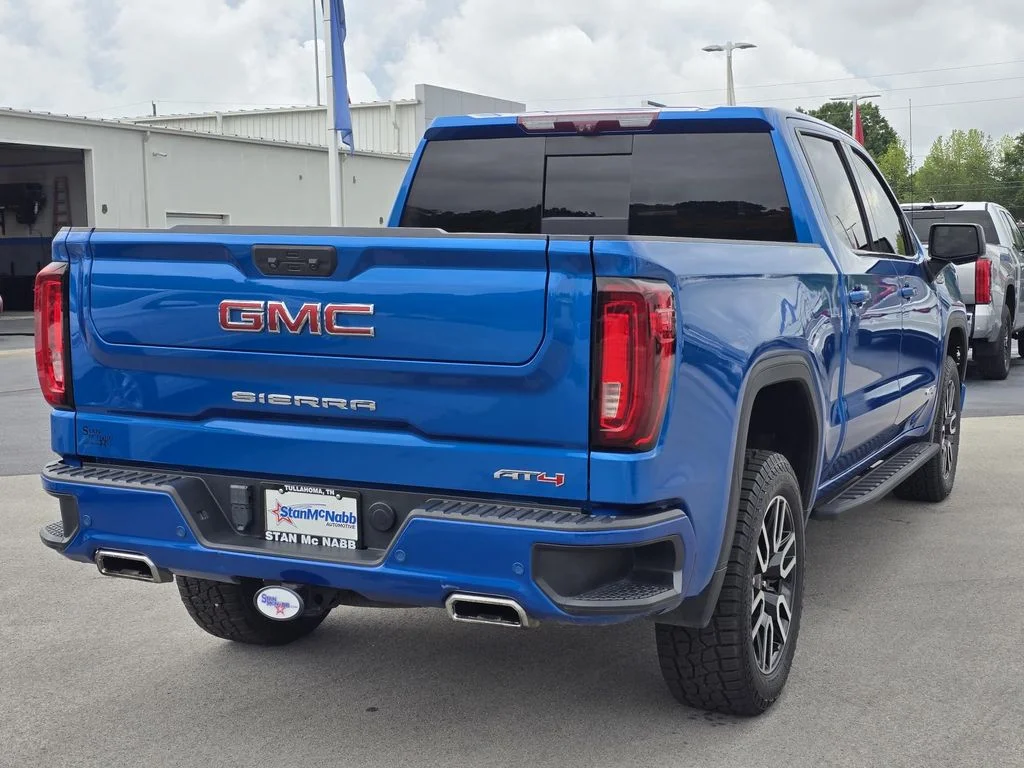 Certified Used 2022 Dynamic Blue Metallic GMC AT4 image 7