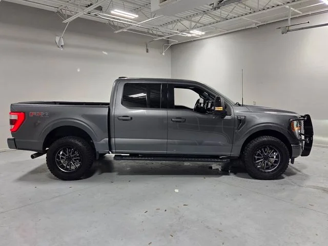 Used 2023 Gray Ford Lariat image 13