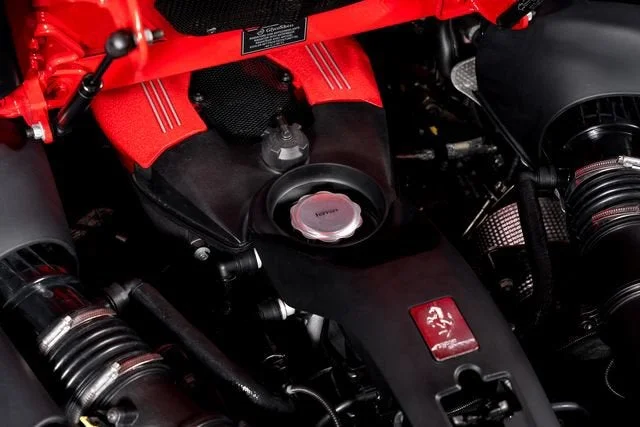 Used 2018 Rosso Corsa Ferrari  image 10