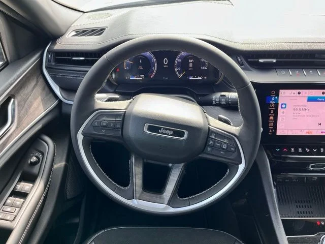 New 2026 Bright White Clearcoat Jeep Altitude image 8
