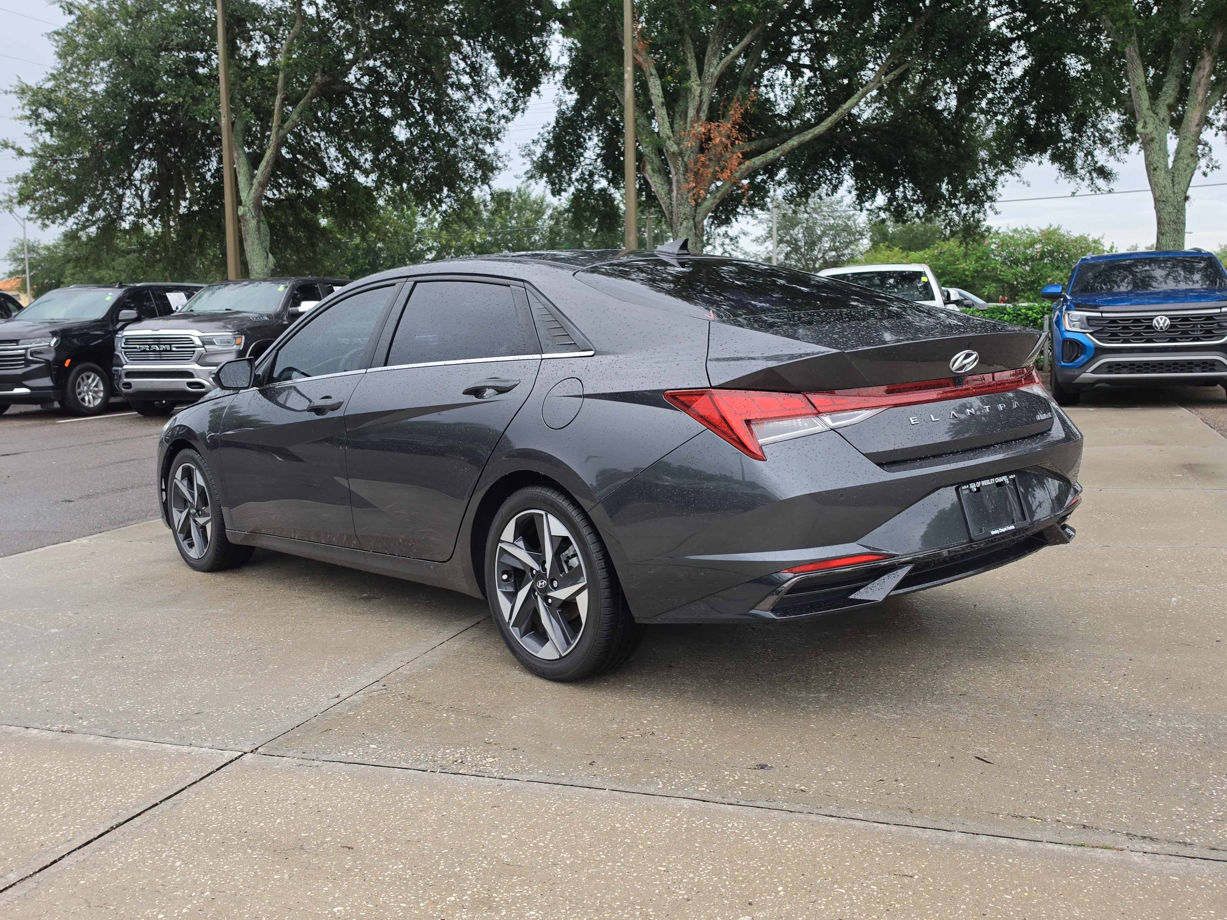 Used 2022 Portofino Gray Hyundai Limited image 6