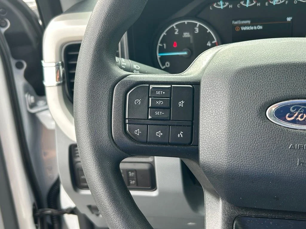 Certified Used 2026 Oxford White Ford XL image 38