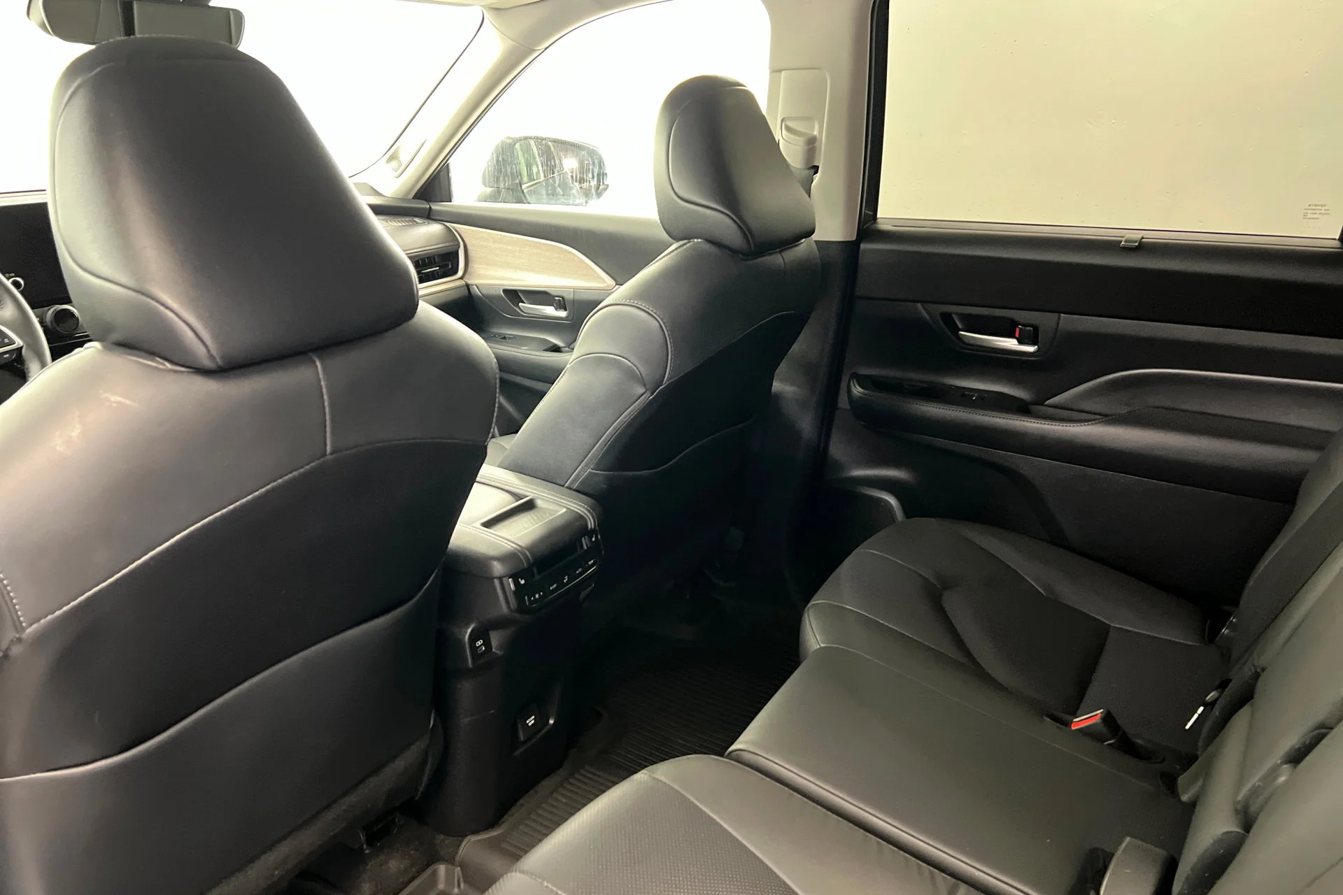 2024 Toyota Grand Highlander Limited - Photo 19