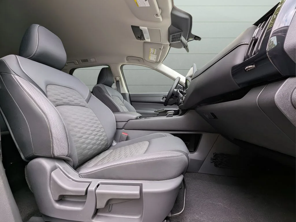 New 2026 Black Nissan SV image 28
