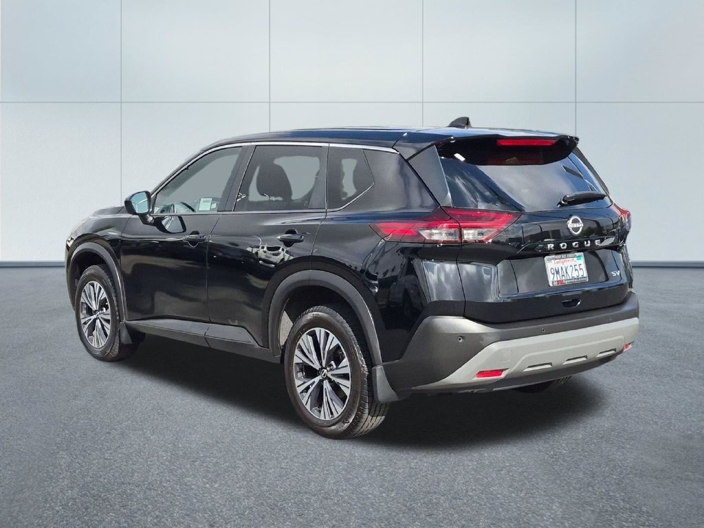 Used 2023 Black Nissan SV image 4