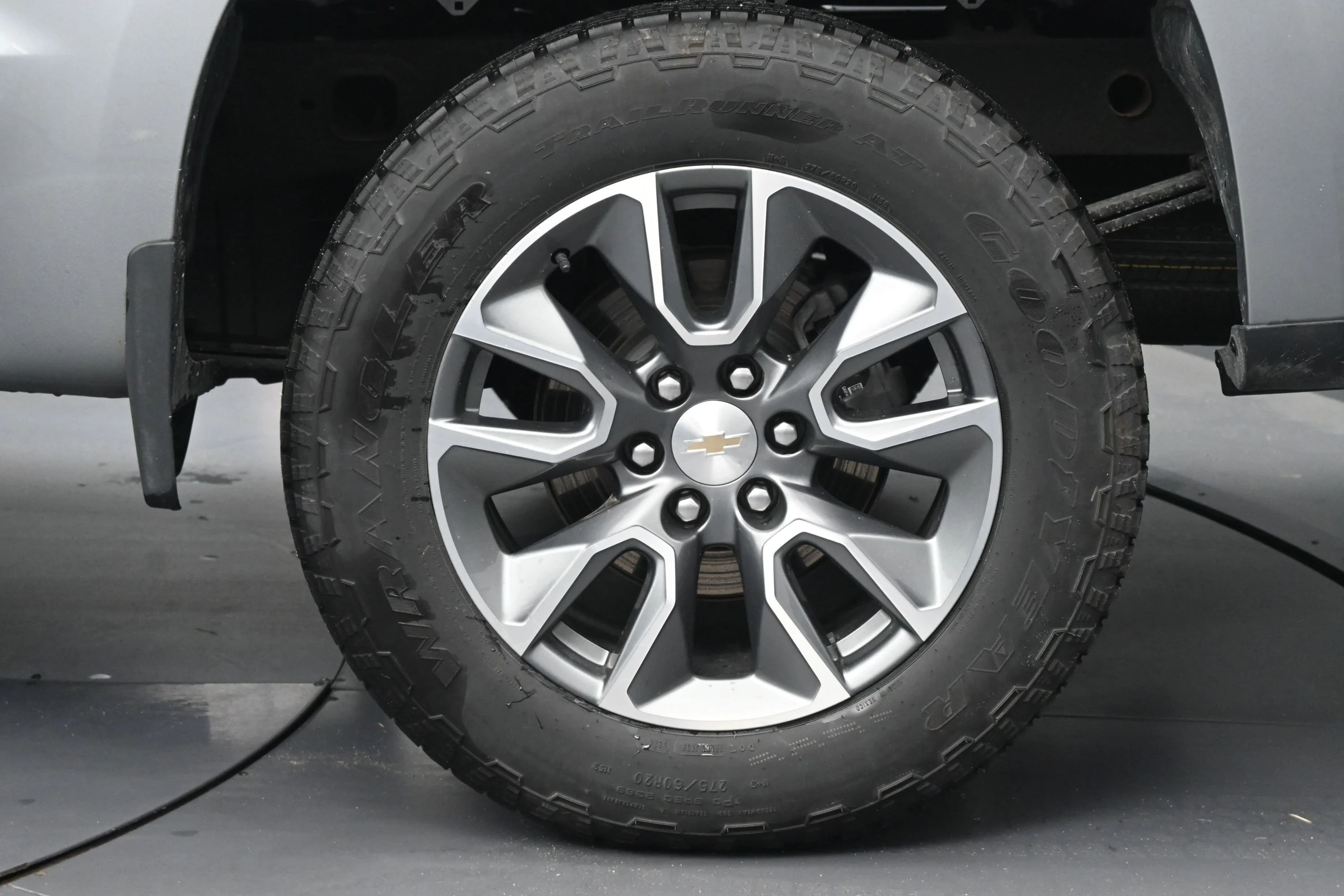 Used 2024 Sterling Gray Metallic Chevrolet LT image 20