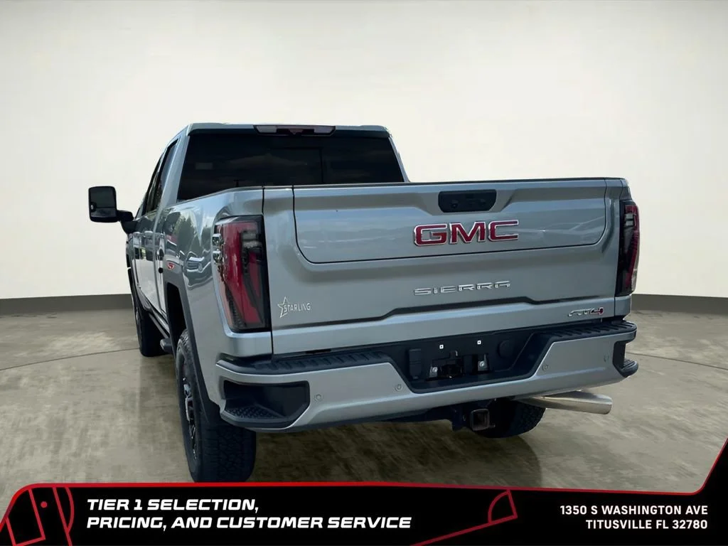 Used 2024 Sterling Metallic GMC AT4 image 6