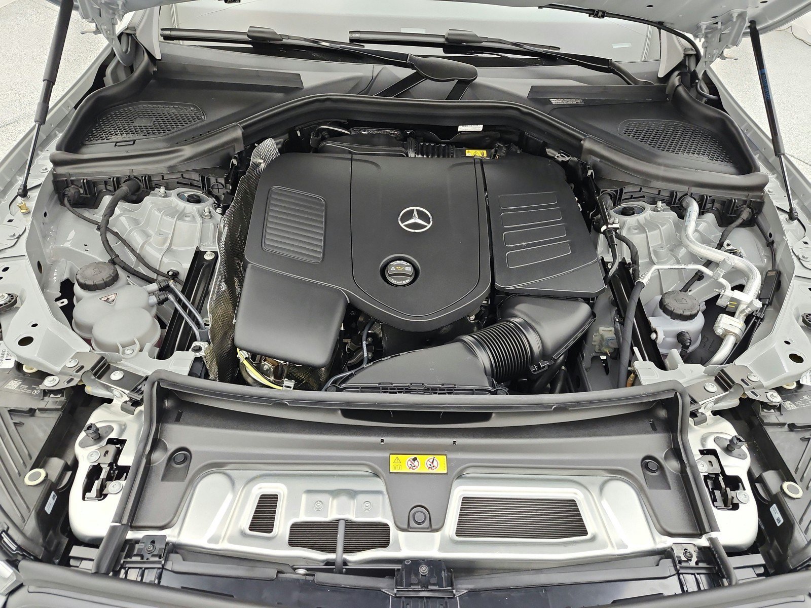 New 2026 MANUFAKTUR Alpine Grey Mercedes-Benz GLC 300 SUV image 43