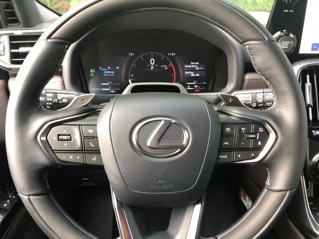 New 2026 Eminent White Pearl Lexus  600 LUXURY image 30