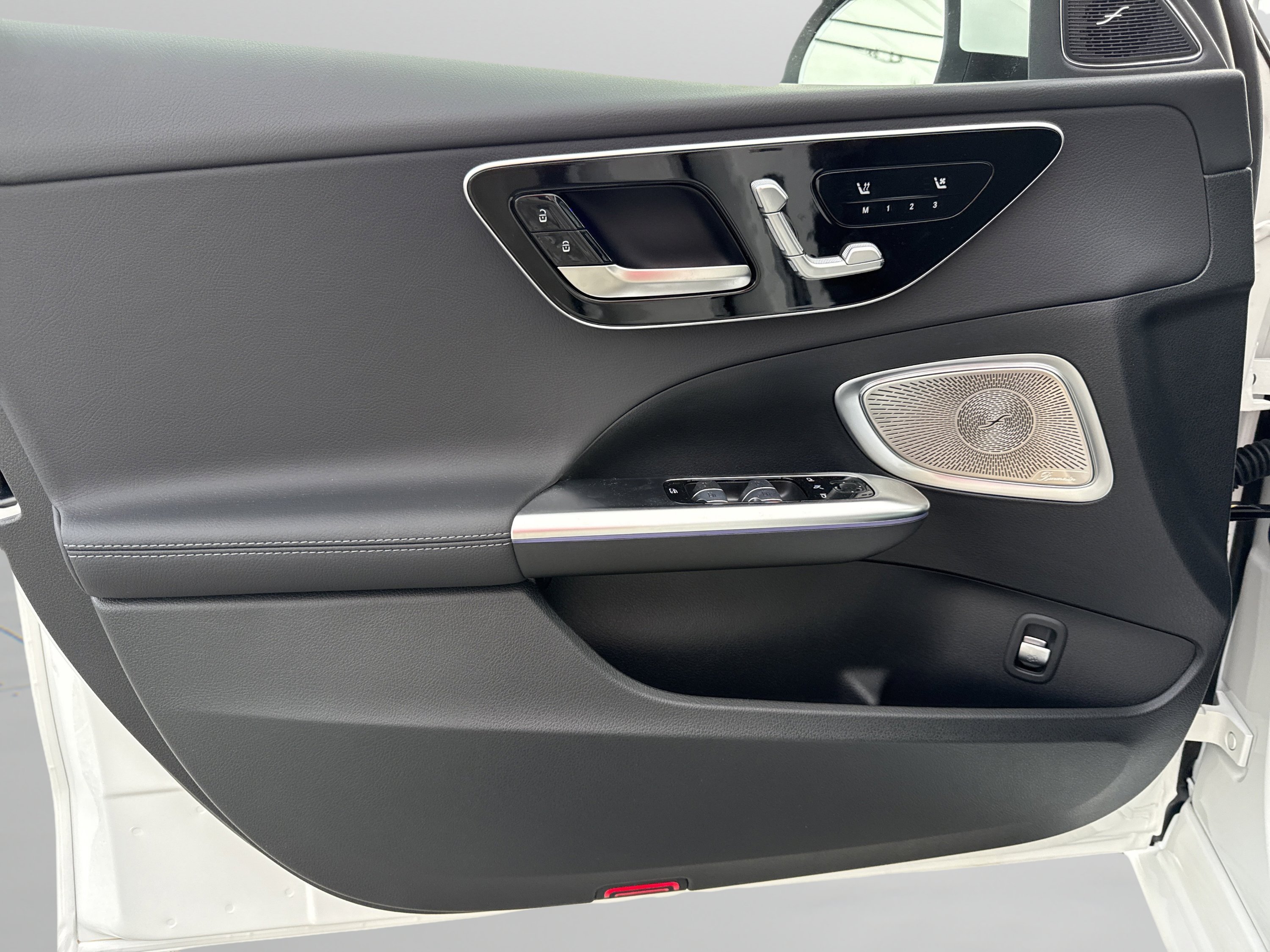 New 2026 Polar White Mercedes-Benz C 300 image 16