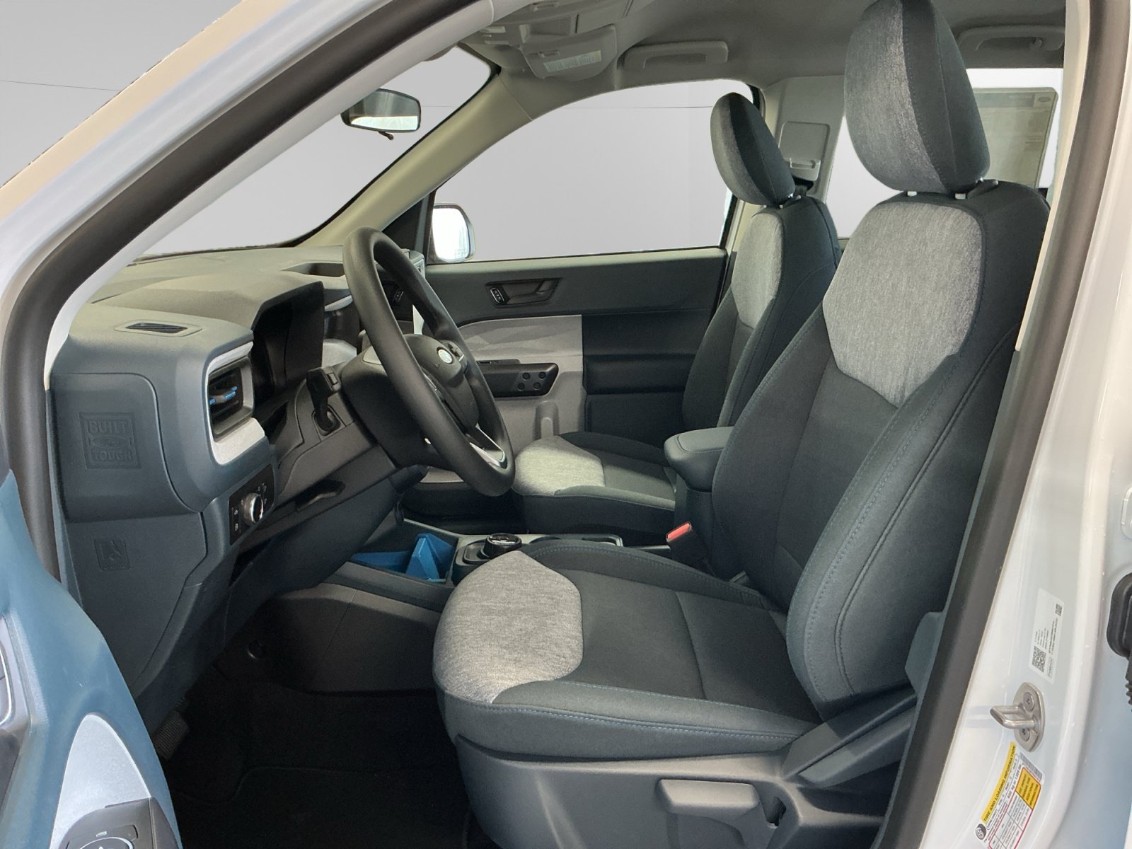 New 2026 Oxford White Ford XLT image 9