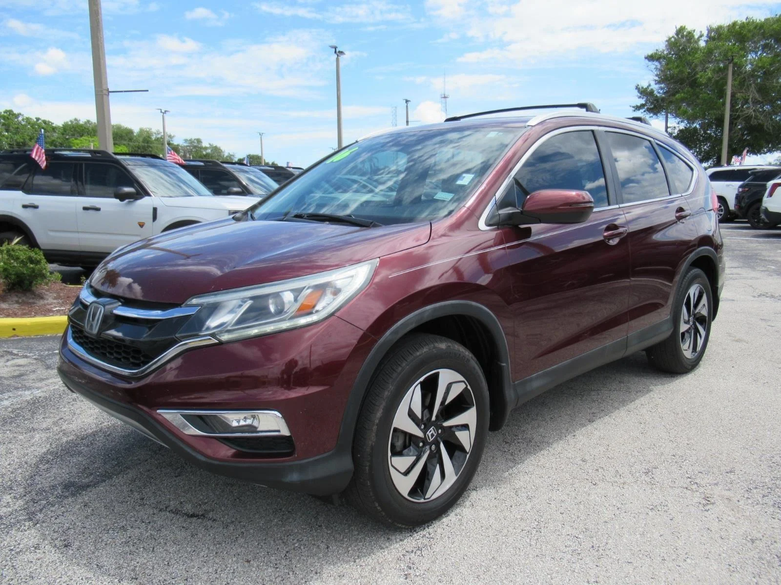 Used 2016 Burgundy Honda Touring image 3