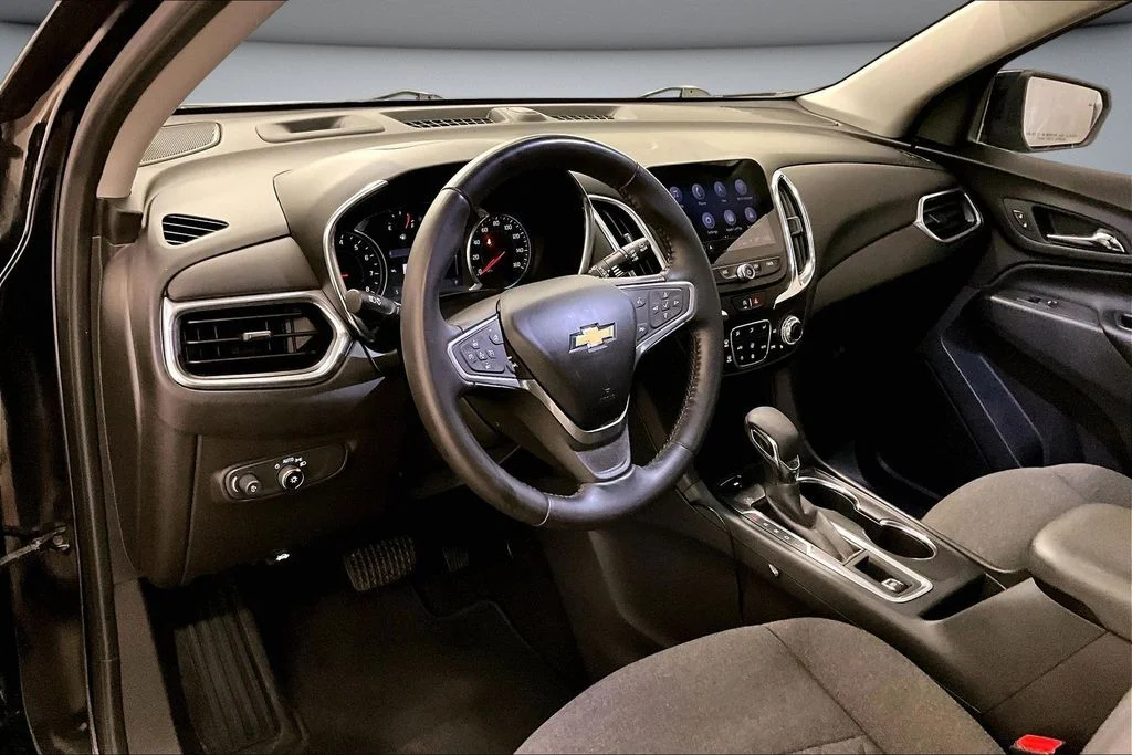 Used 2022 Black Chevrolet LT image 17