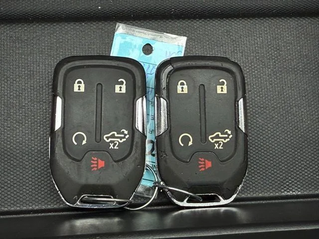Used 2022 Black Chevrolet RST image 32