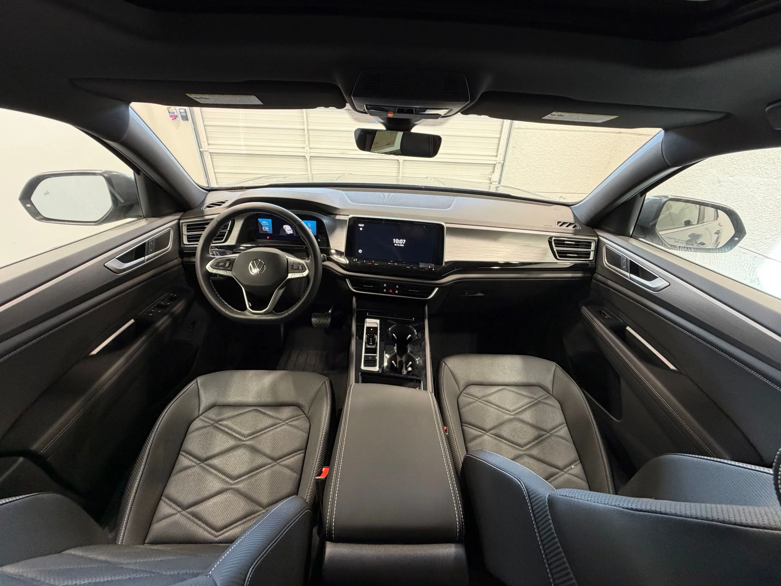 New 2026 Gray Volkswagen 2.0T SE w/Technology image 31