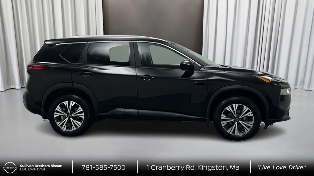 Used 2023 Black Nissan SV image 4