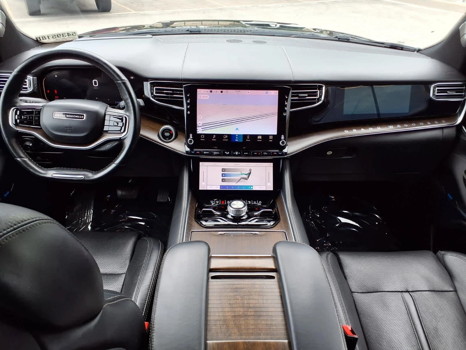 Used 2022 Diamond Black Crystal Pearlcoat Jeep Series I image 23