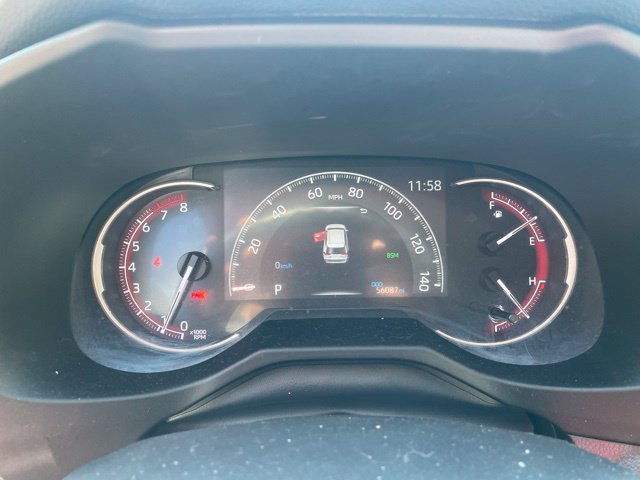 Used 2024 White Toyota XLE image 5
