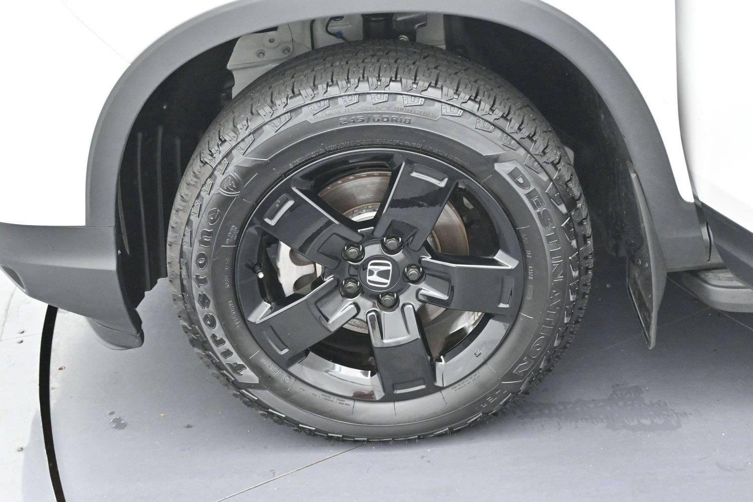 Used 2025 White Honda Black Edition image 37