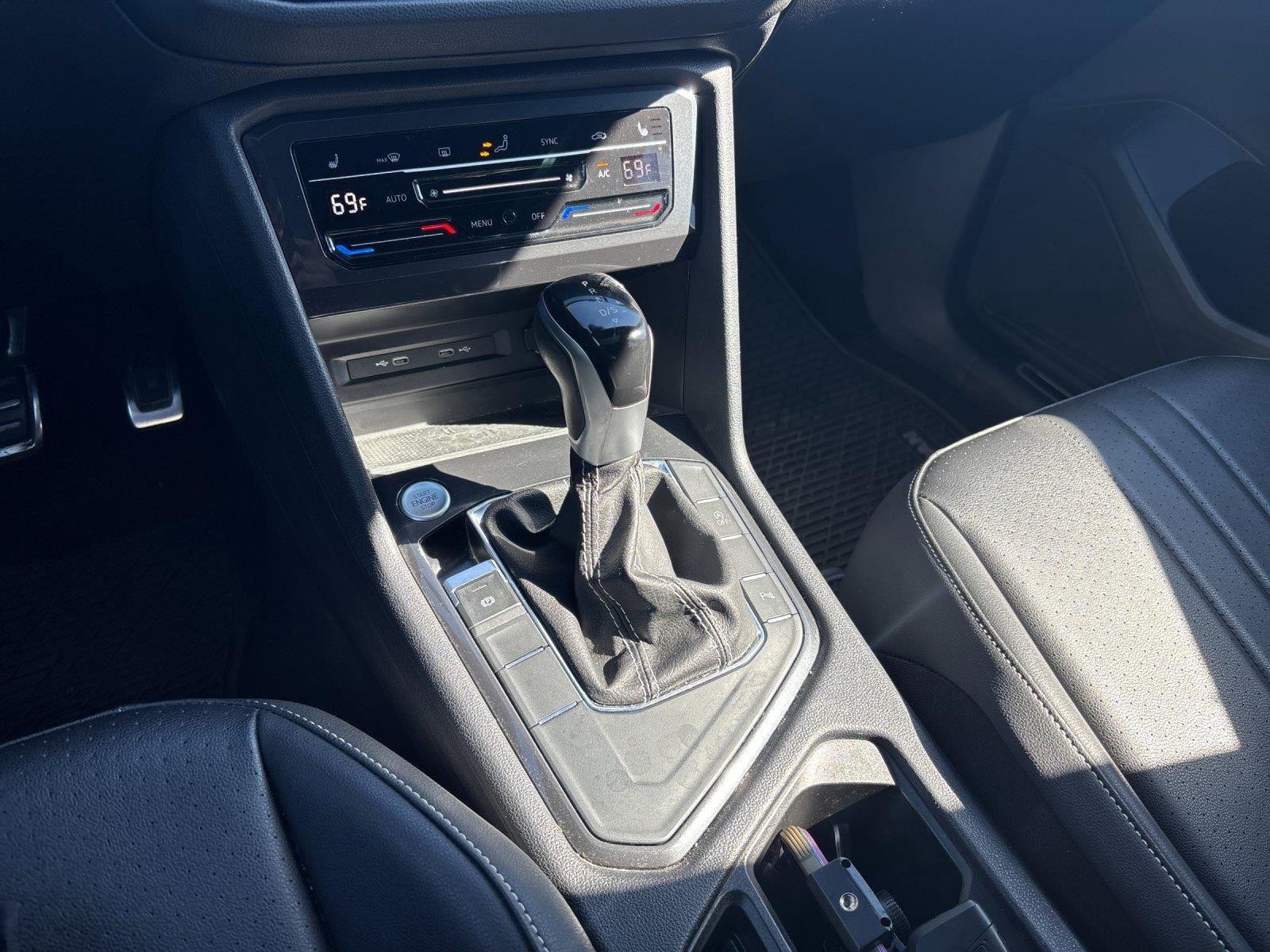 Used 2023 Platinum Gray Metallic Volkswagen SE R-Line Black image 25