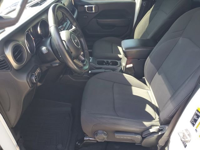 Used 2021 White Jeep Sport image 5