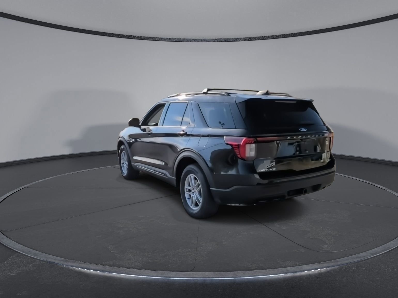 2026 Ford Explorer Active - Photo 7