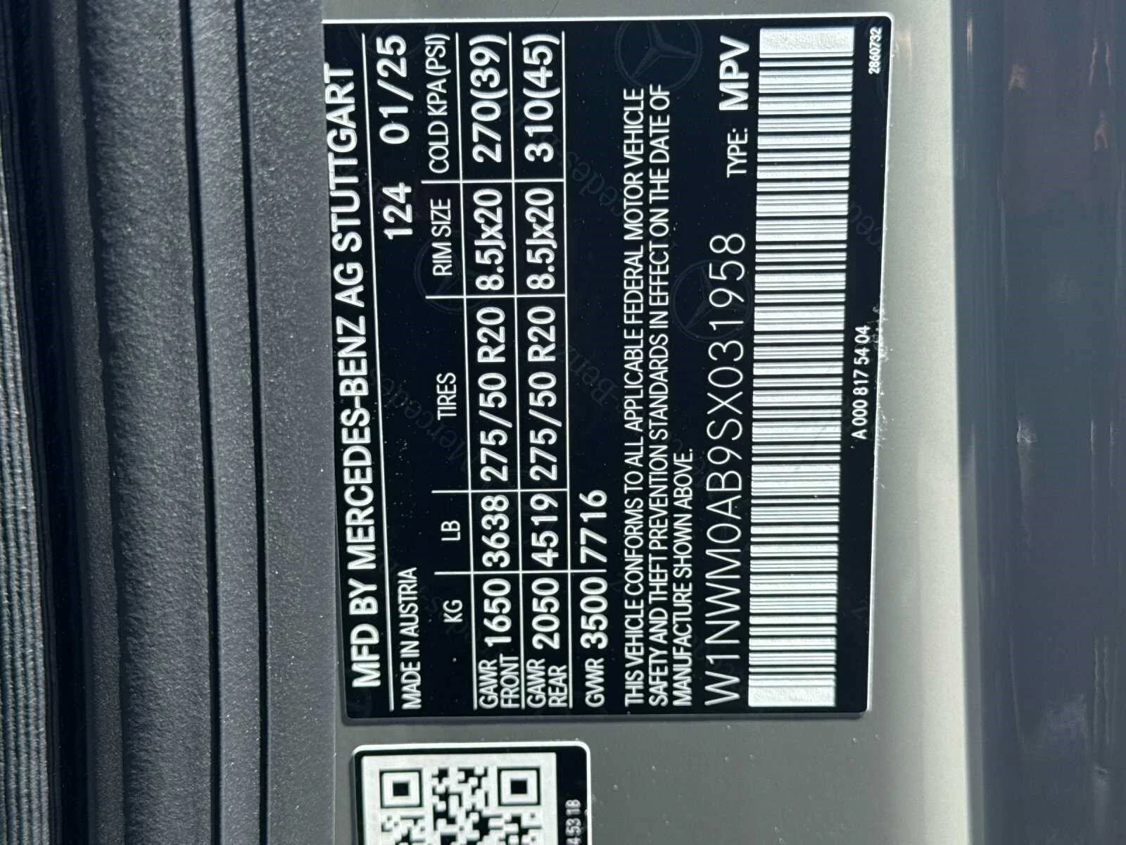 2025 Mercedes-Benz G-Class G580 - Photo 29