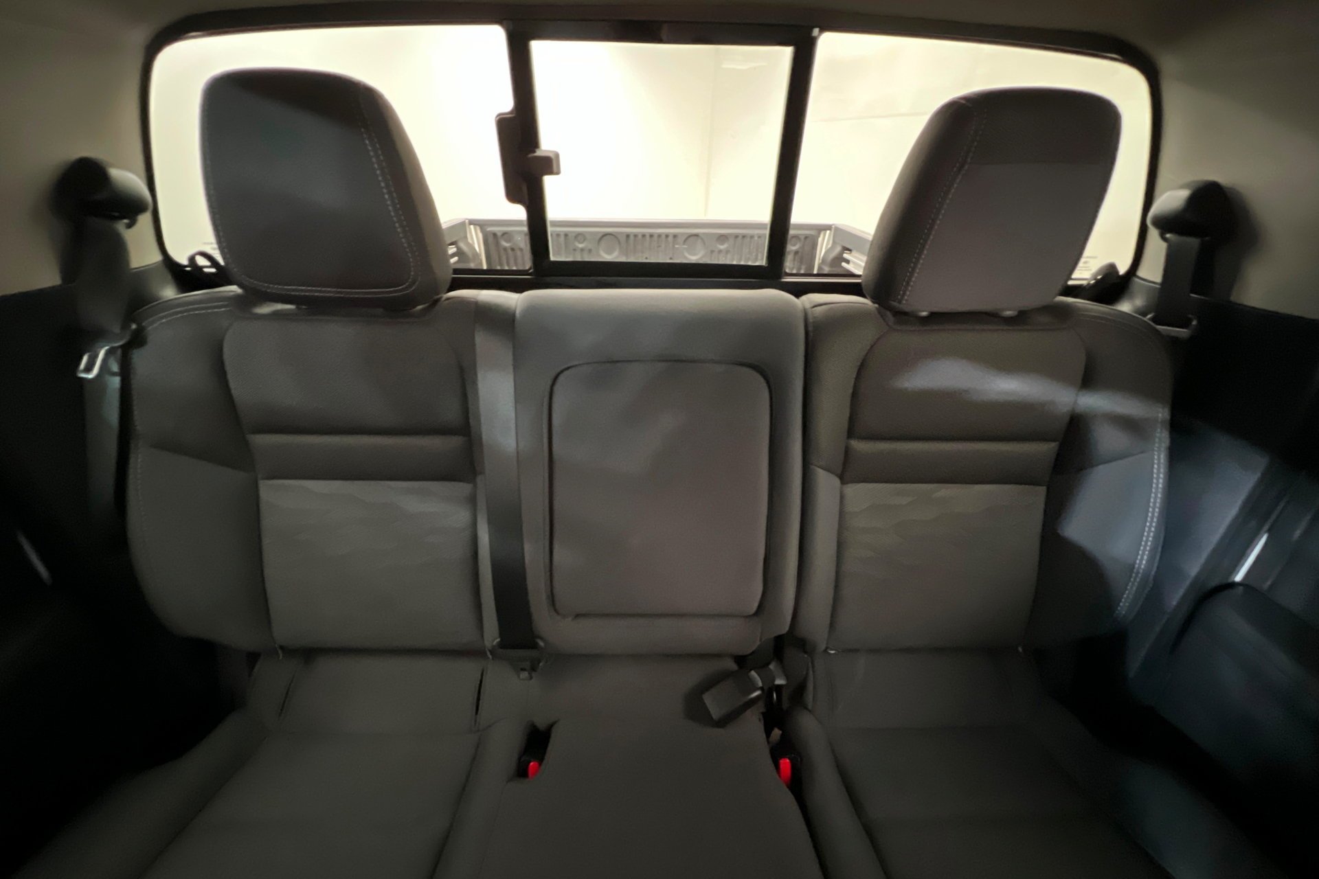 2024 Nissan Frontier SV - Photo 25