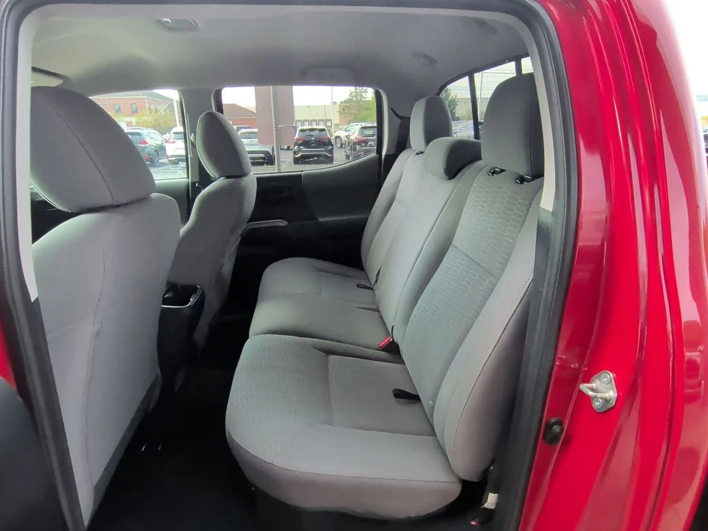 Used 2019 Red Toyota SR5 image 22