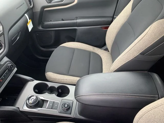 Used 2025 White Ford Big Bend image 34
