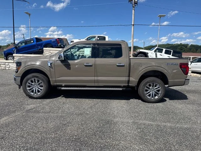 New 2026 Gray Ford XLT image 2