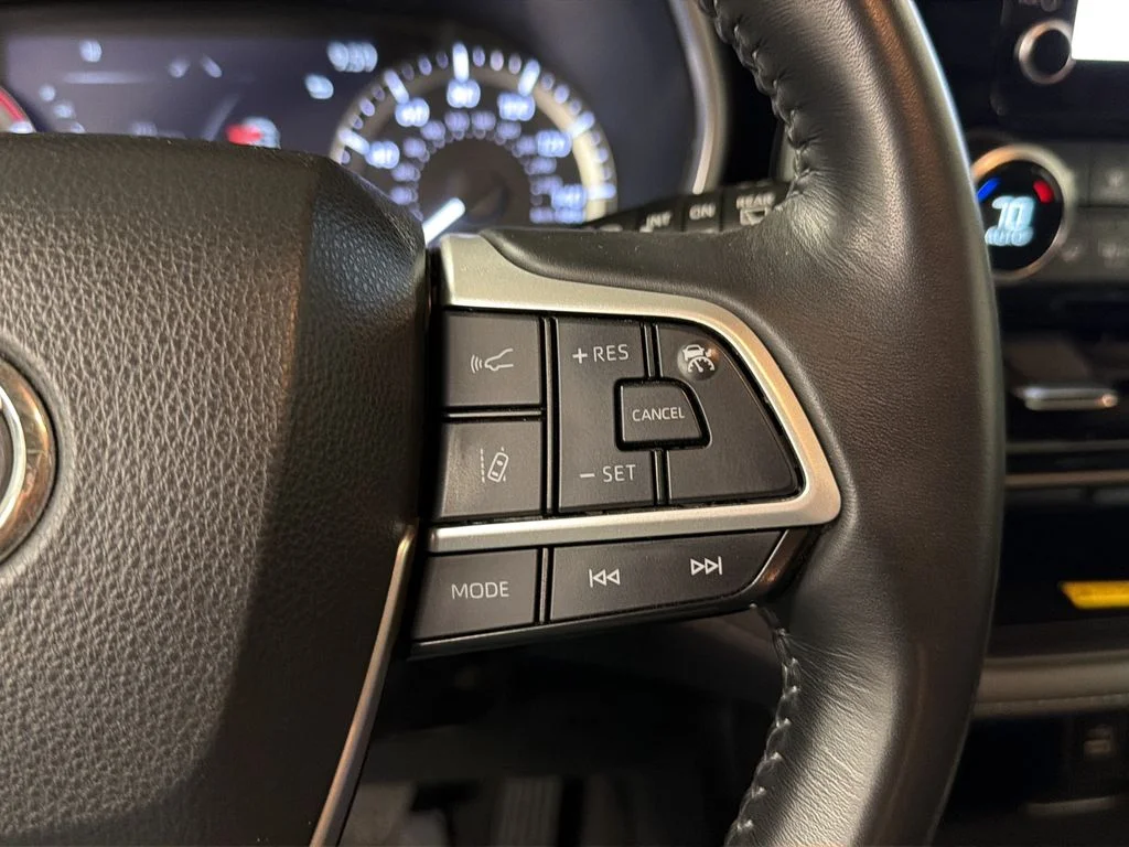 Used 2023 Gray Toyota XLE image 19