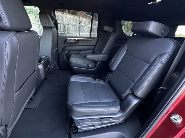 2026 Chevrolet Suburban LT - Photo 20