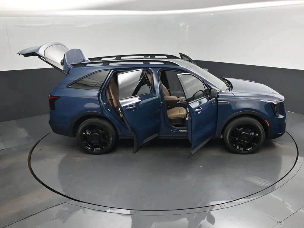 Certified Used 2025 Black Kia X-Line SX Prestige image 18