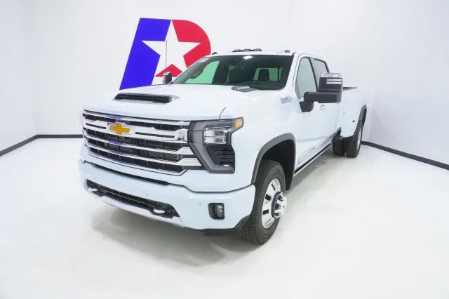 2026 Chevrolet Silverado 3500 HD High Country DRW