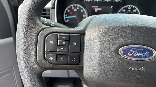 Used 2023 Silver Ford XLT image 20