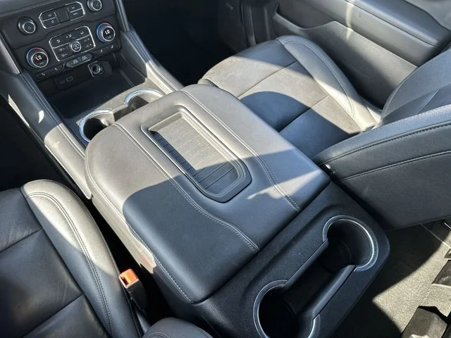 Certified Used 2022 White Chevrolet Z71 image 21