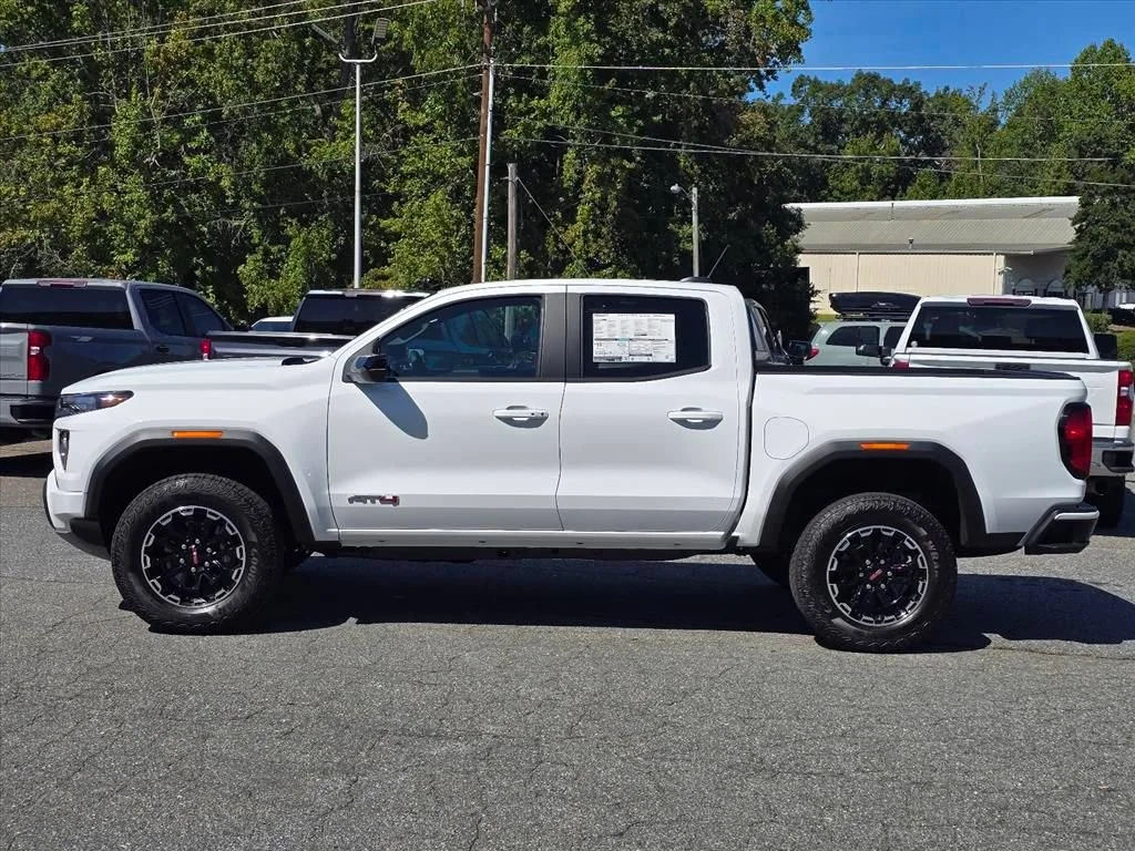New 2026 Summit White GMC AT4 image 18