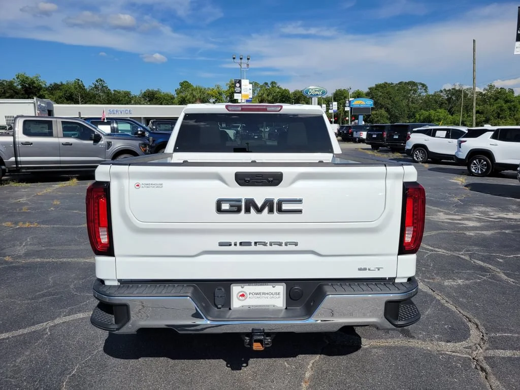 Used 2024 Summit White GMC SLT image 4