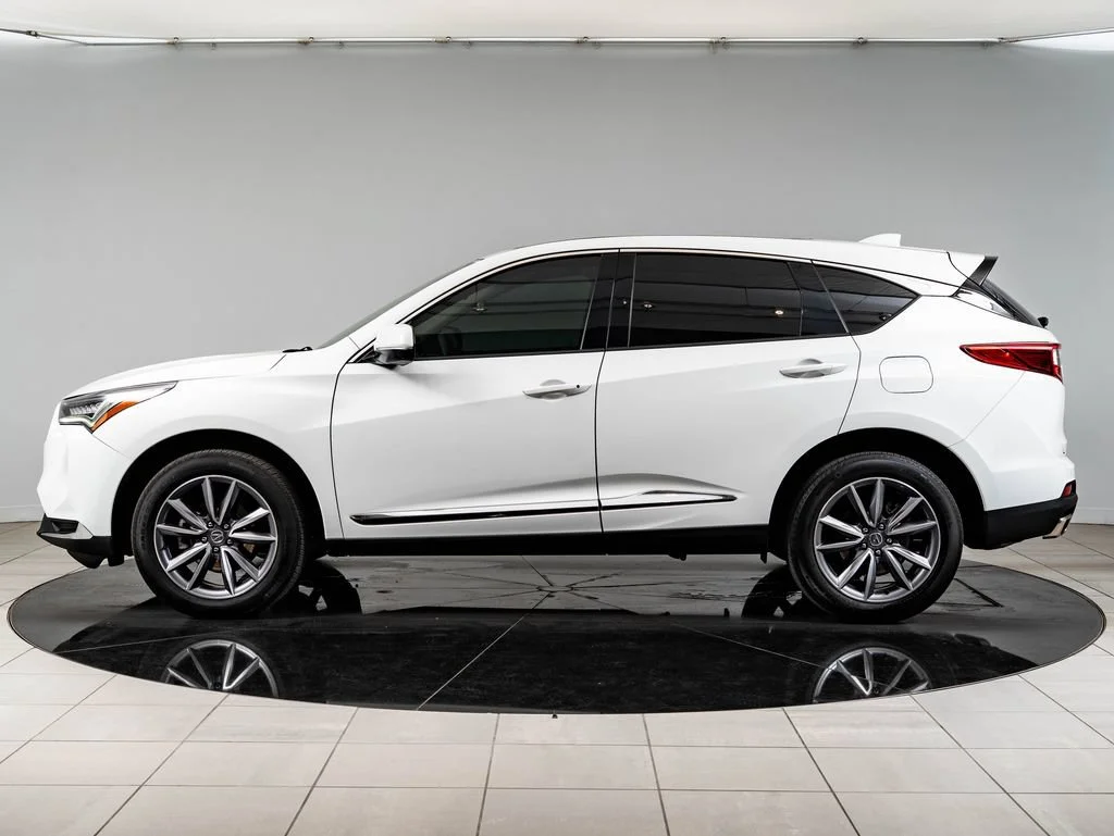 Certified Used 2022 Platinum White Pearl Acura Technology Package image 5