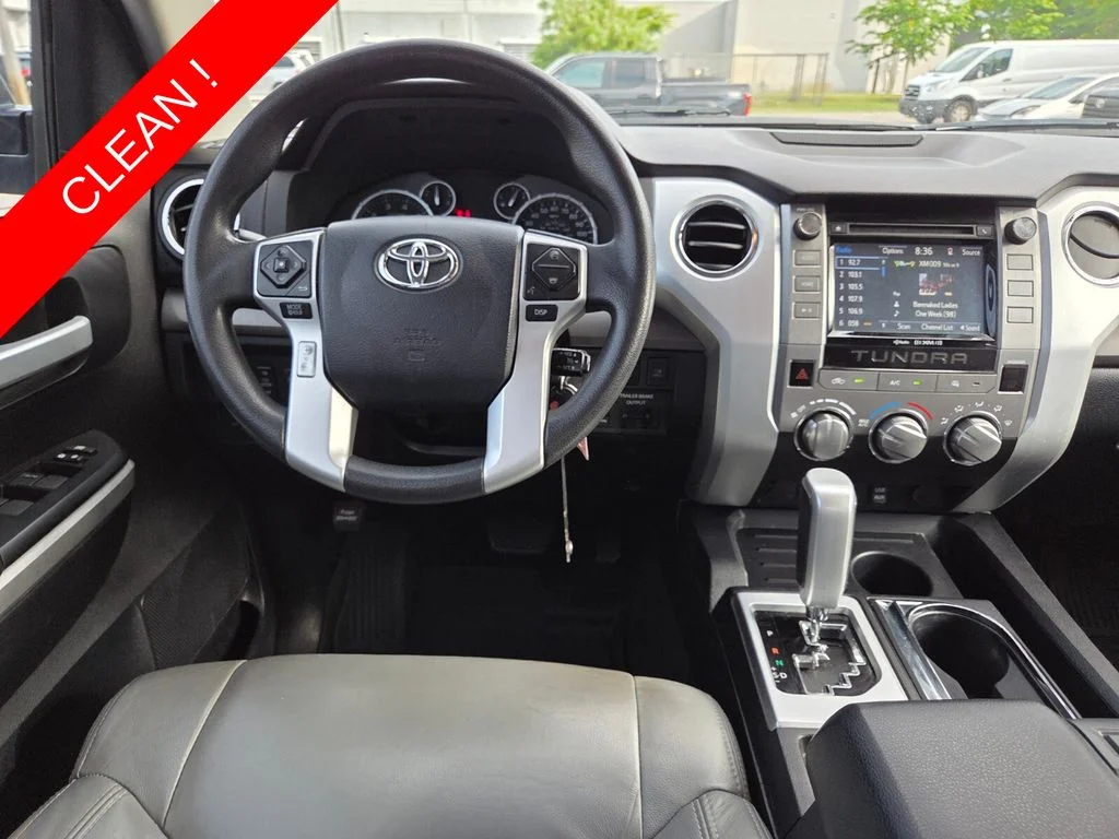 Used 2016 Silver Toyota SR5 image 7