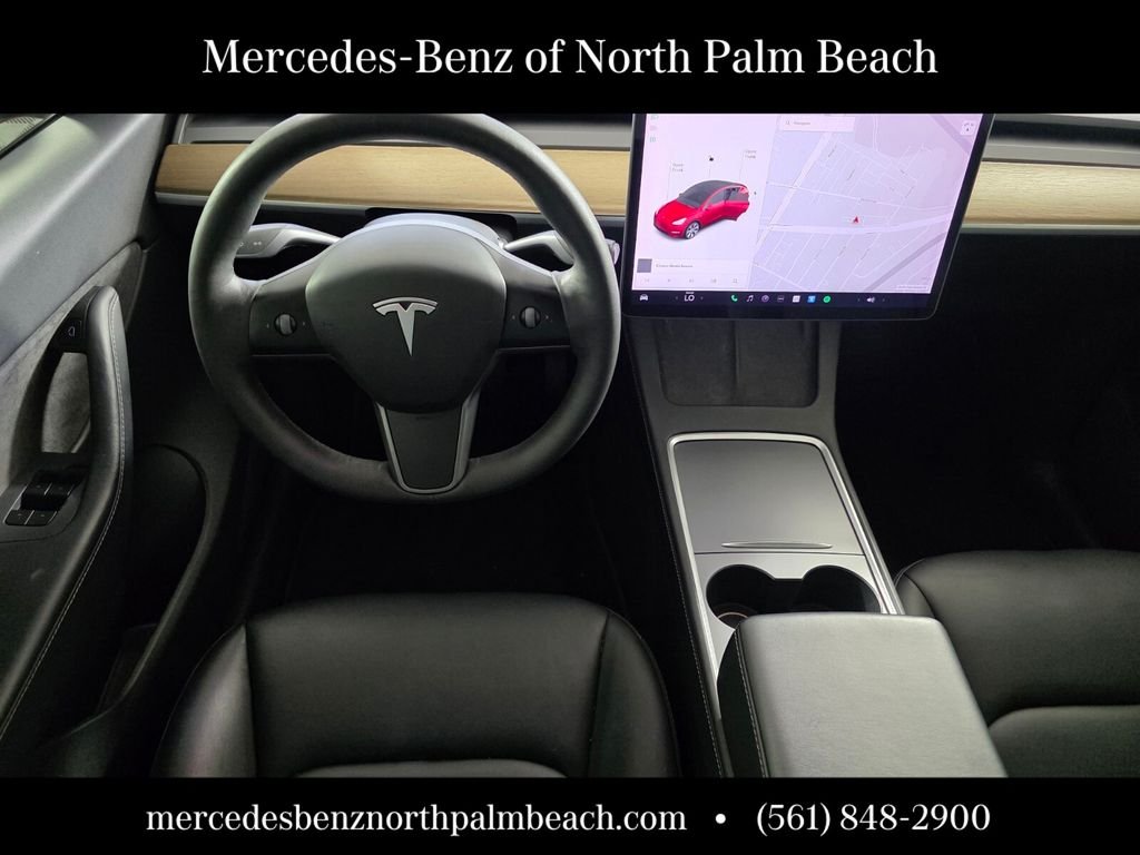 Used 2021  Tesla Standard Range image 13
