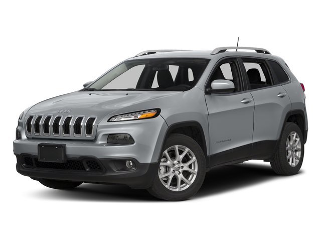 Used 2018 Granite Crystal Metallic Clearcoat Jeep Latitude Plus image 1