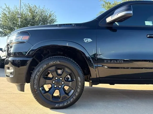 New 2026 Diamond Black Crystal Pearl-Coat Exterior Paint RAM LONE STAR image 5